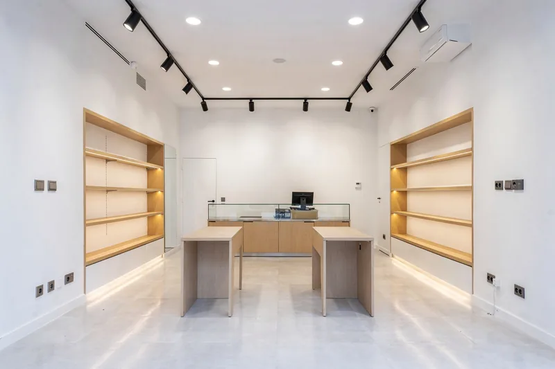 Tienda comercial reformada en Barakaldo